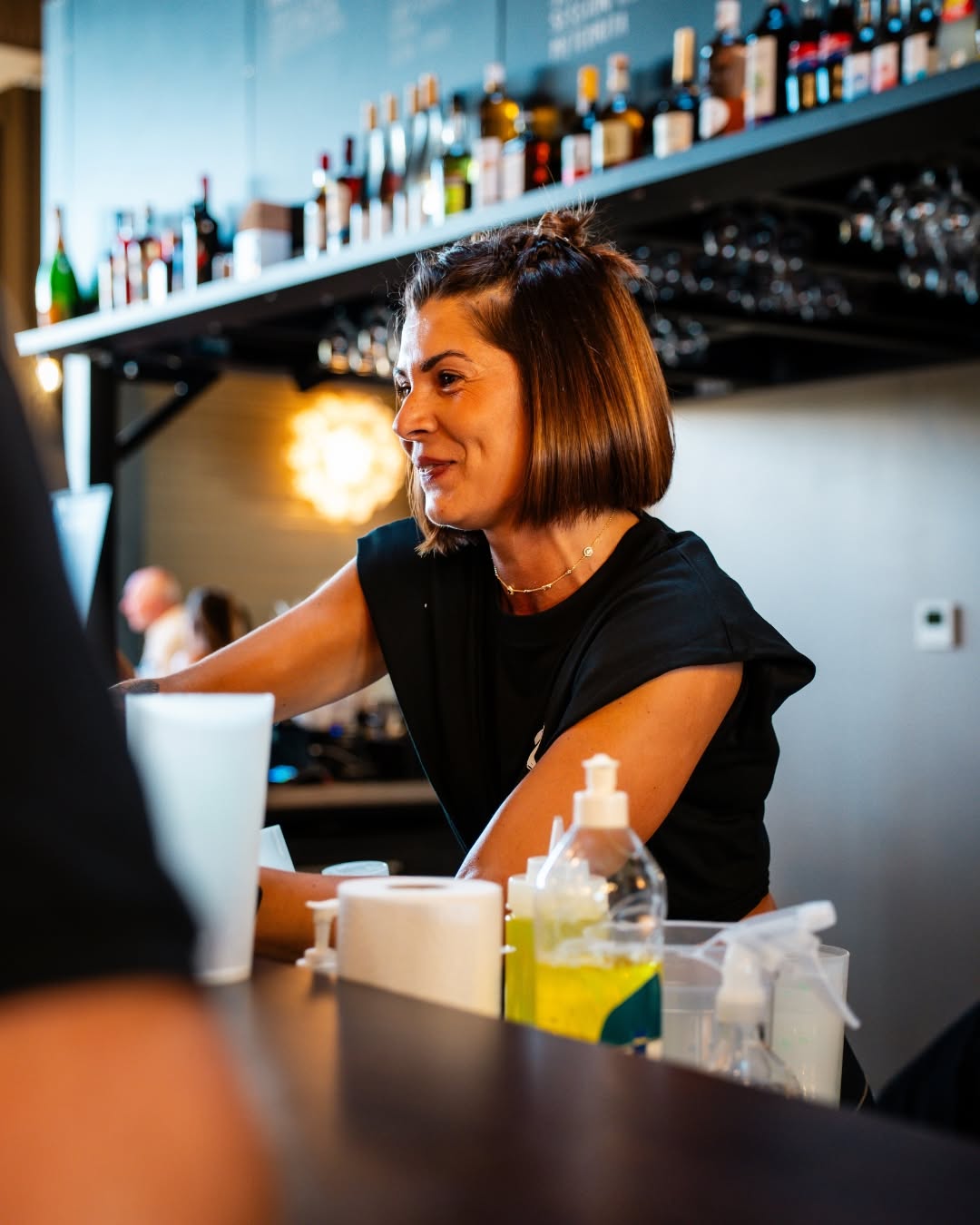 Le service au Bar le 33